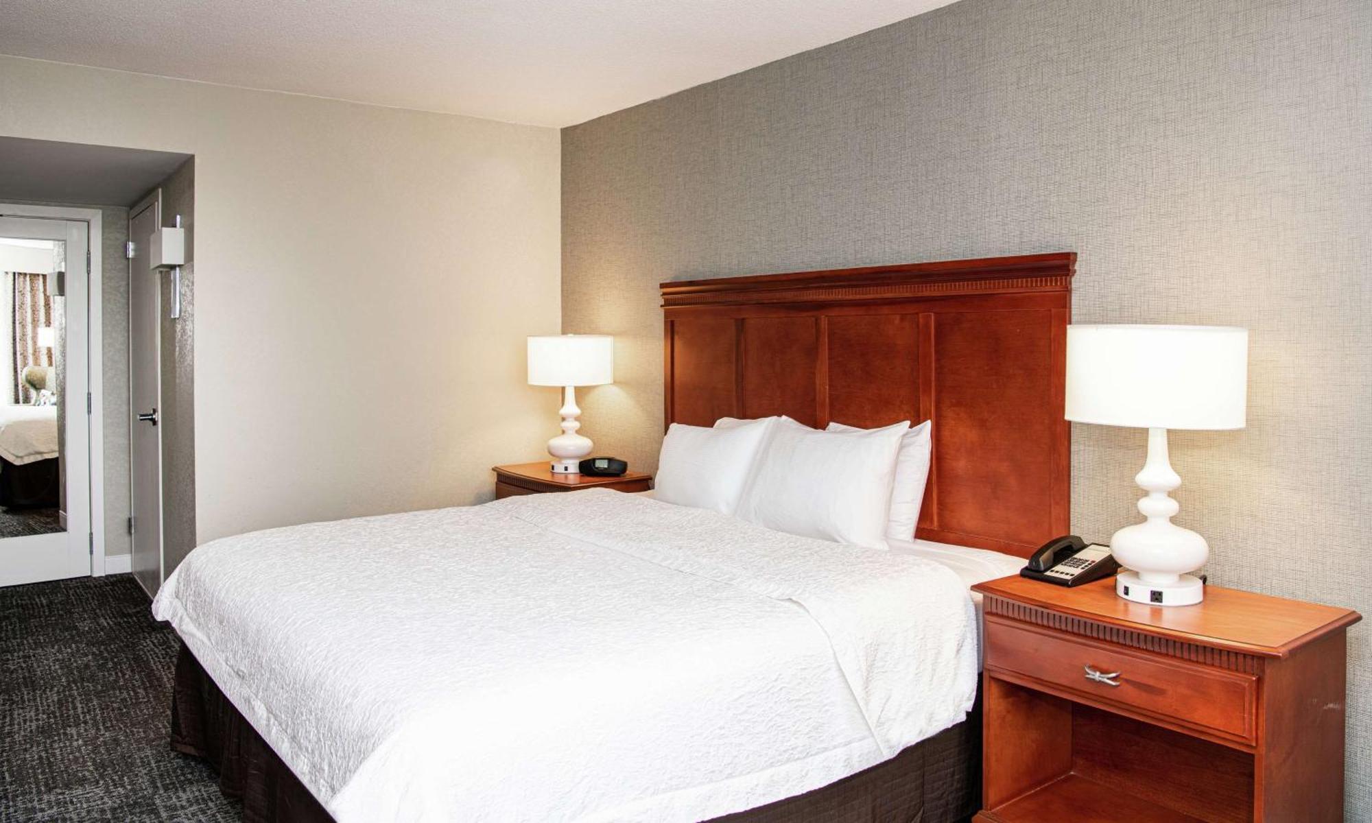 Hotel Hampton