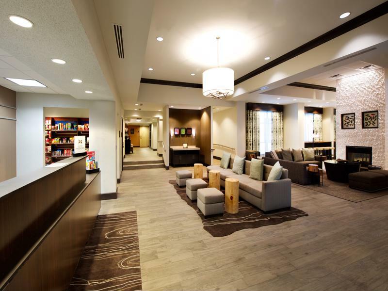 Hotel Hampton 3*